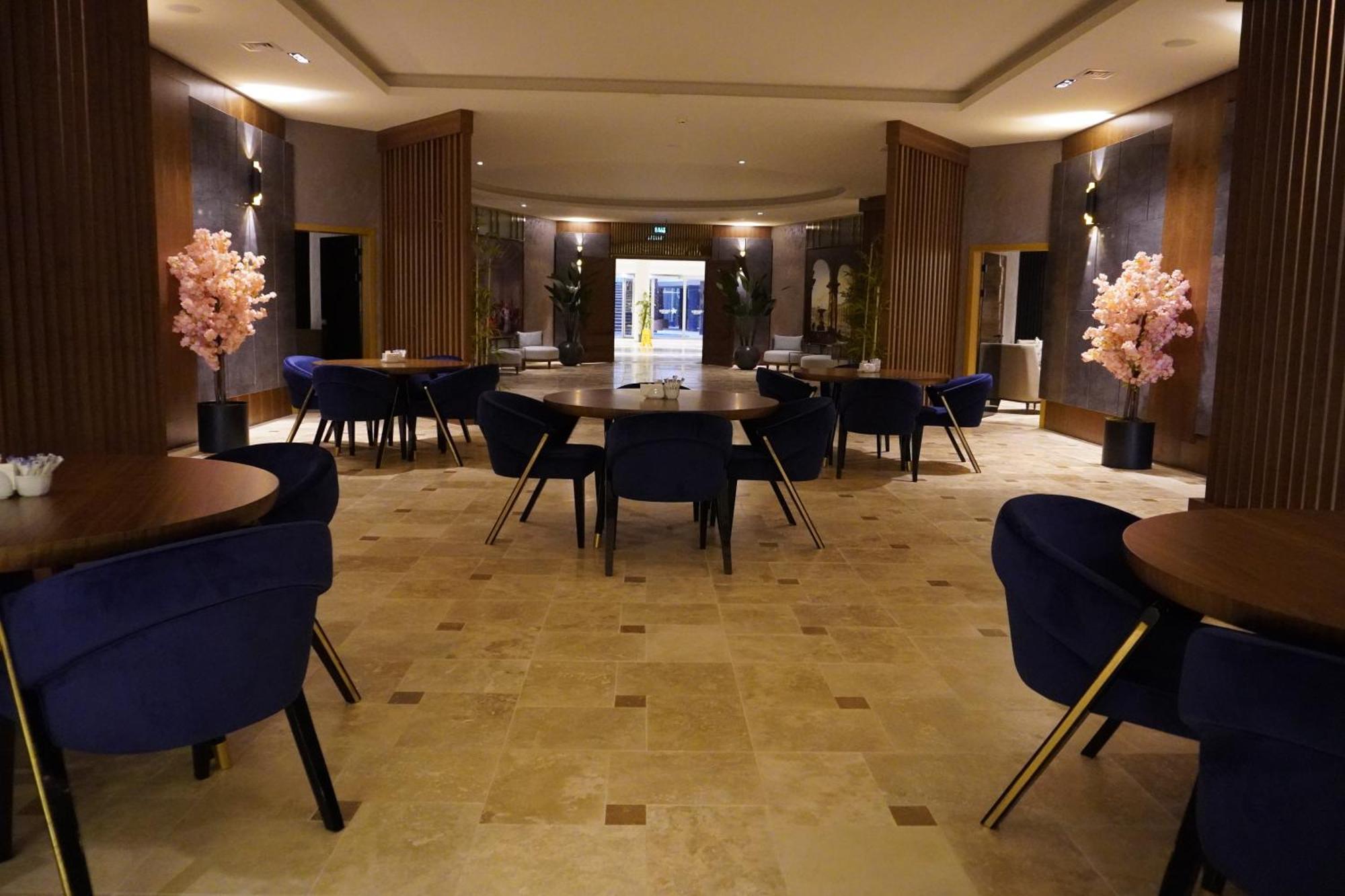 Anadolu Hotels Esenboga Thermal Exterior foto